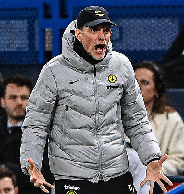 巴萨绝杀本菲卡比赛详情